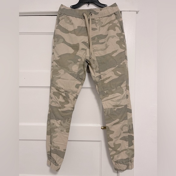 EUC Men’s Size Small CSG (Champs Sports Gear) Military Camouflage Jogger Pants - Picture 3 of 11